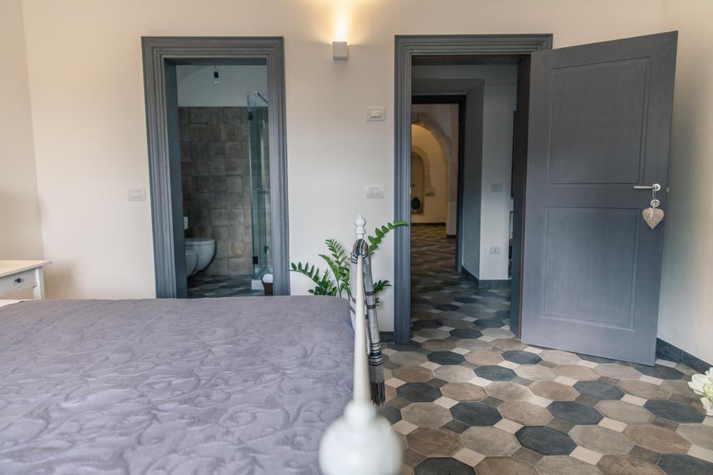 Marinella Suite Home Locorotondo Exterior foto